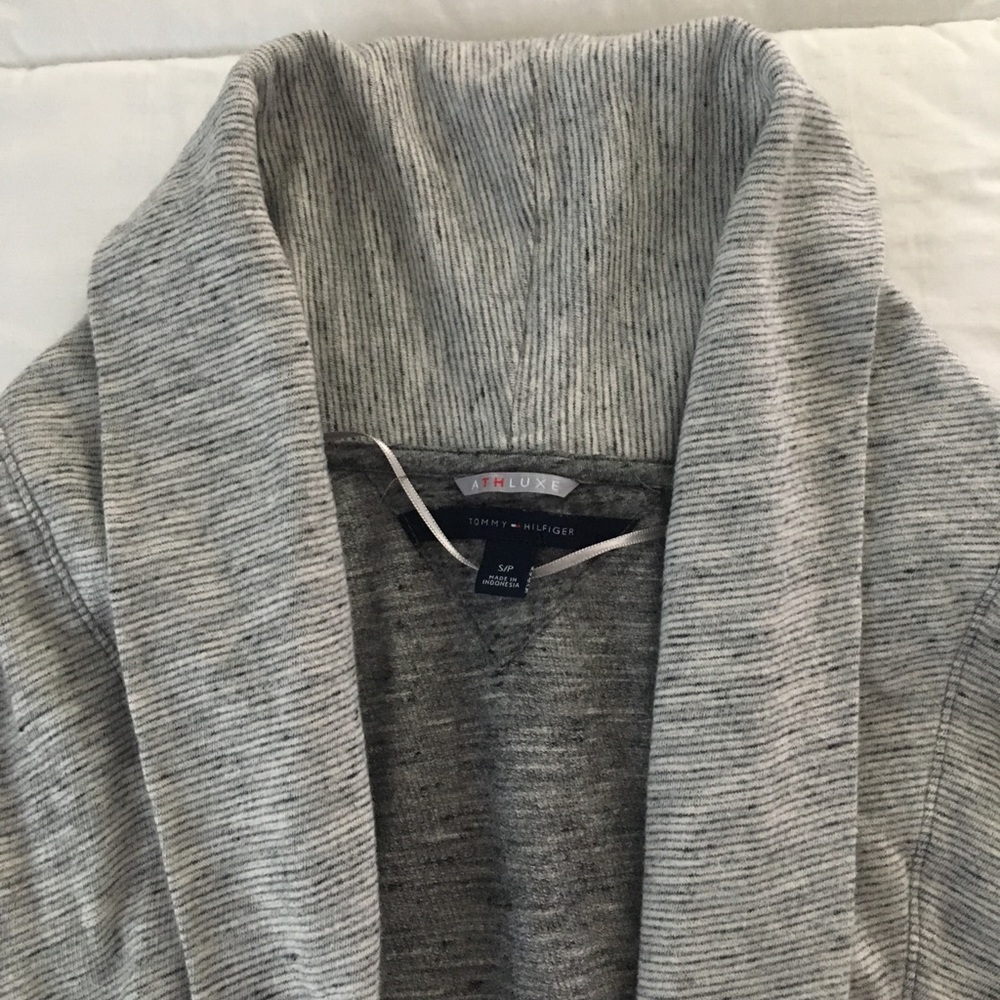 Cardigan / Loose fit sweater